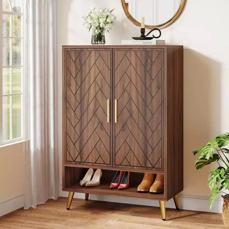 Meuble à chaussures d'entrée 6 niveaux avec portes pour 24 paires, rangement en bois avec étagères réglables et pieds dorés pour salon, chambre, noyer